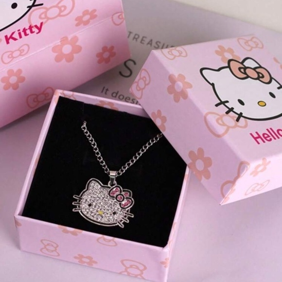 Sanrio Hello Kitty Pendant Silver Necklace with Diamond Clavicle Chain with Box - Picture 1 of 3